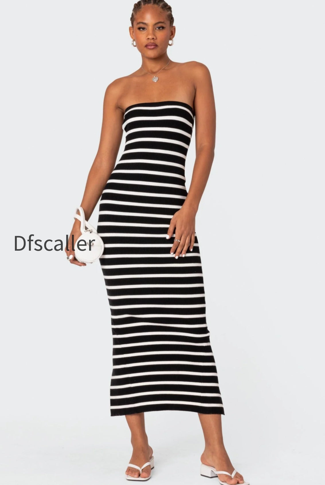 s14211_black-and-white